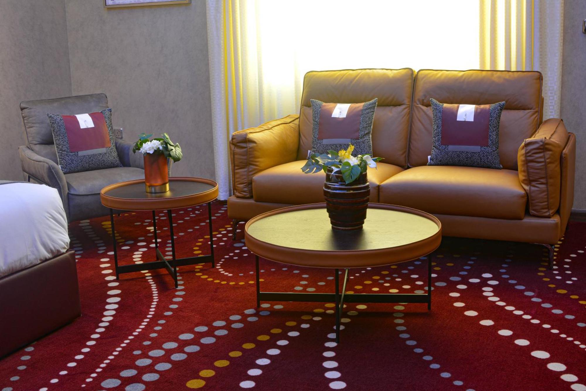 Redwaves ريدويفز Hotel 4*